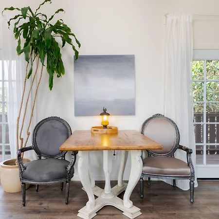 Вилла Take It Easy On The Porch In A Hollywood Hideaway Лос-Анджелес Экстерьер фото