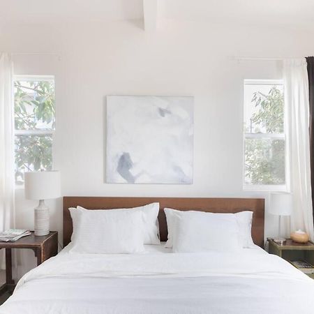Вилла Take It Easy On The Porch In A Hollywood Hideaway Лос-Анджелес Экстерьер фото